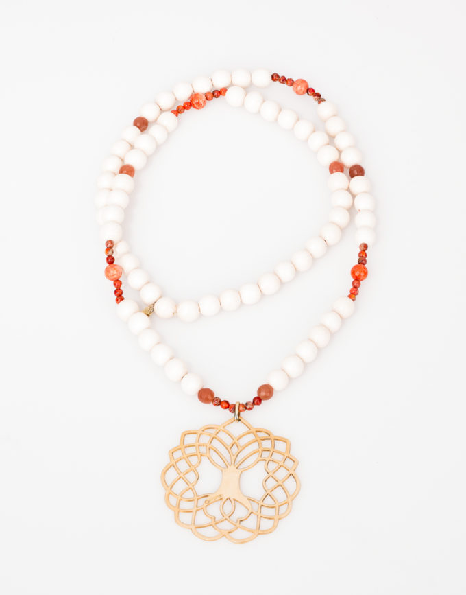 sautoir-arbre-or-pierres-bois-blanc