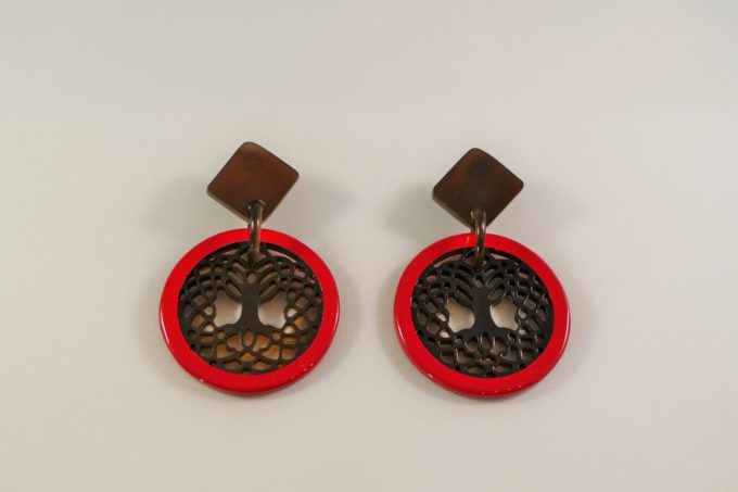 boucles-d'oreilles-corne-de-buffle-laqué-rouge-2