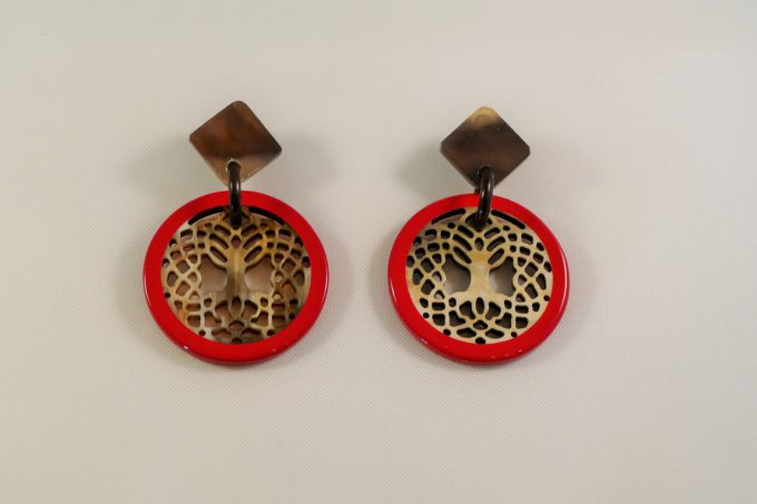 boucles-d'oreilles-corne-de-buffle-laqué-rouge-4
